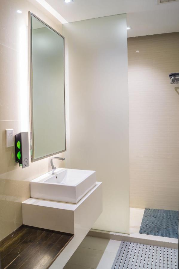 Ambassador Transit Lounge Terminal 3 Hotel Сингапур Екстериор снимка